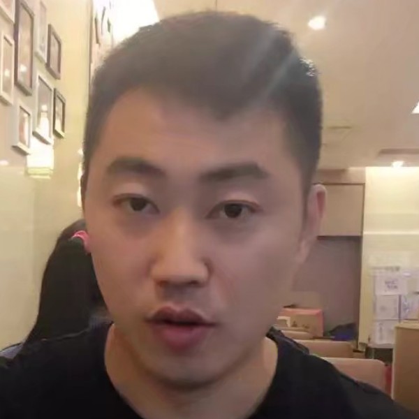 邵伟民的照片