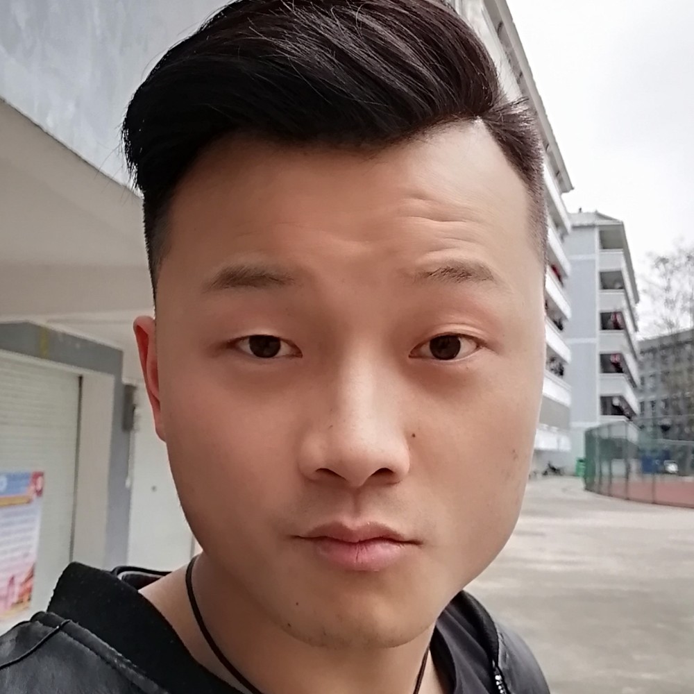 黯然笑大山的照片