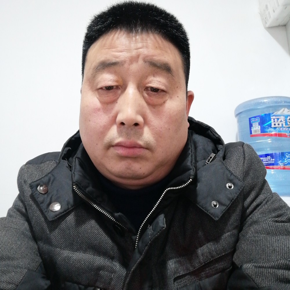 伯菘的照片