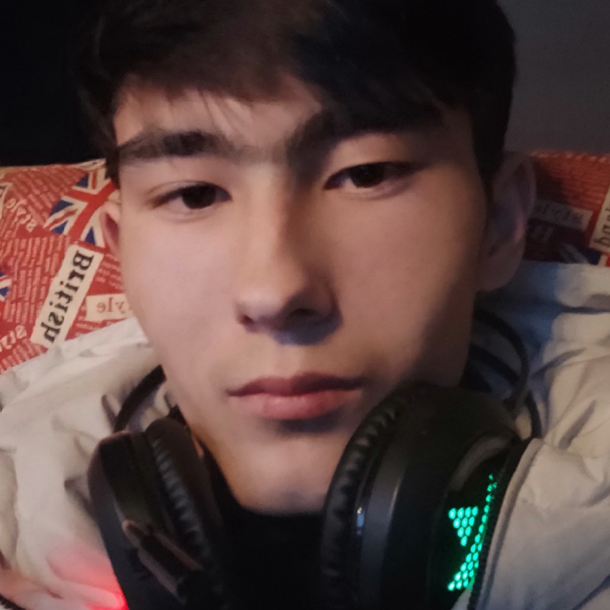 麦麦提艾力的照片