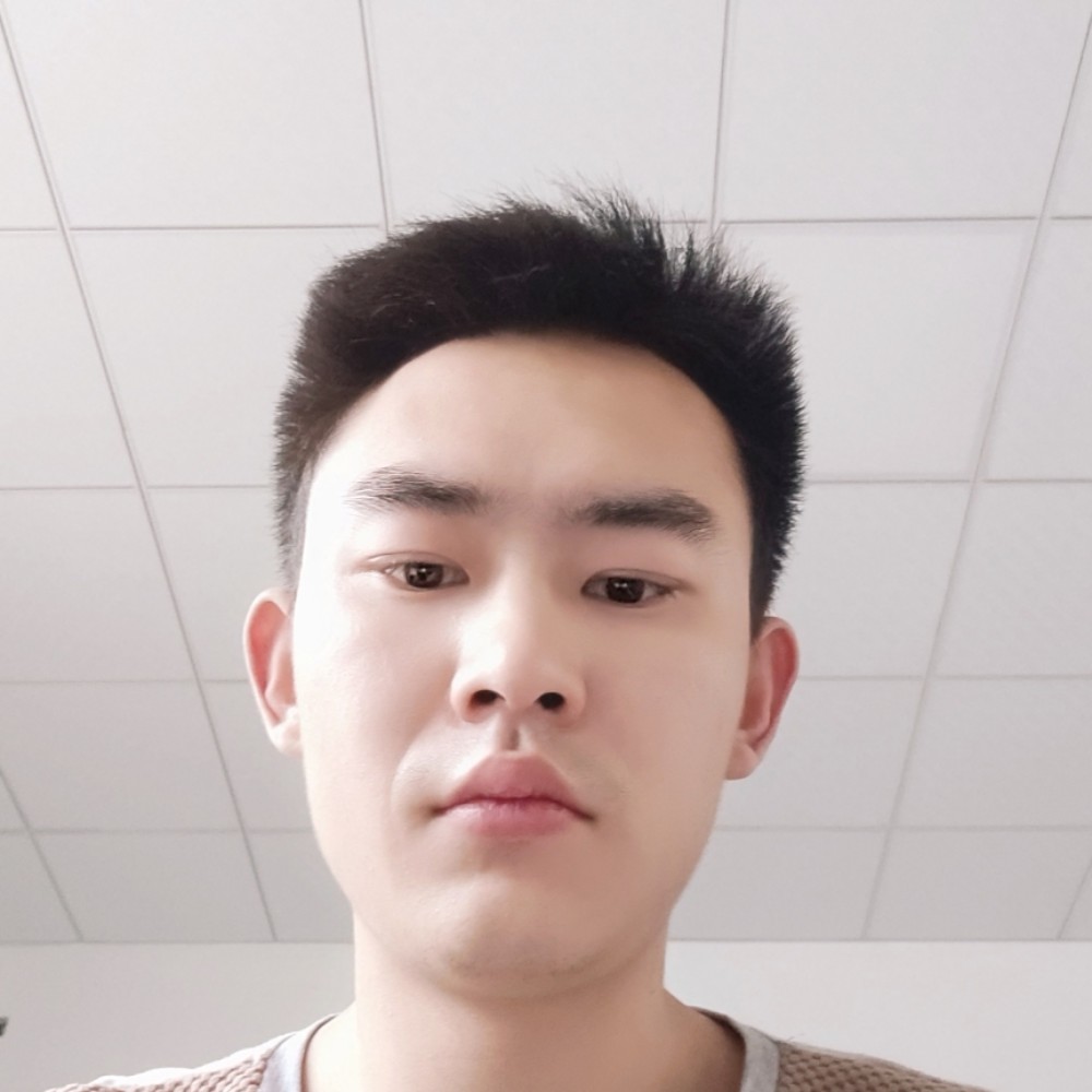 高跟鞋邂逅腼腆的照片