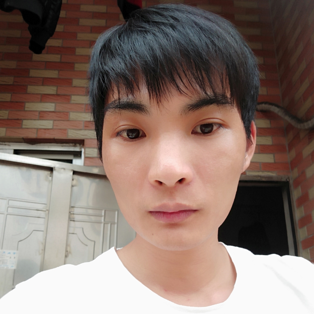 蔡菜滴的照片