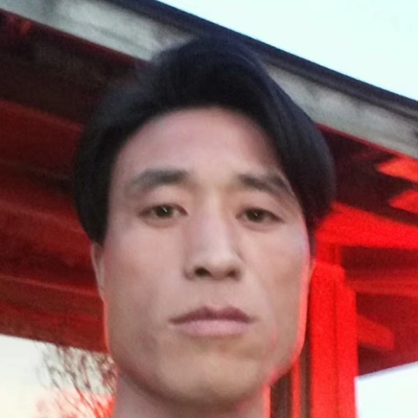 钢铁侠凝眸会撒娇的照片