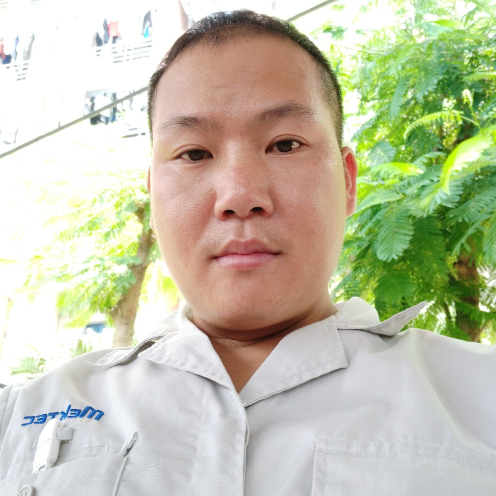 草莓落寂的照片