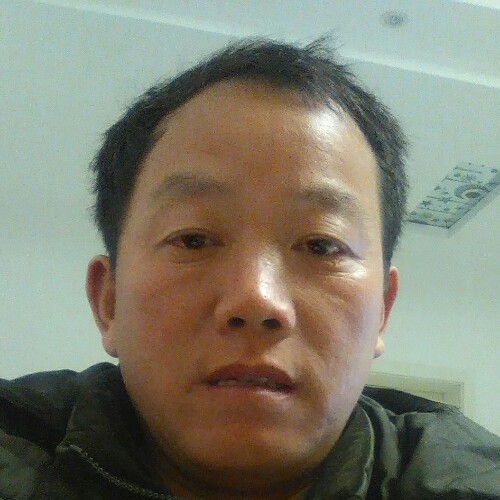 开心的享受幸福的照片