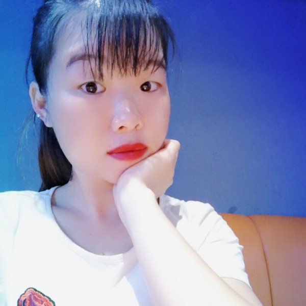现代放弃春华的照片