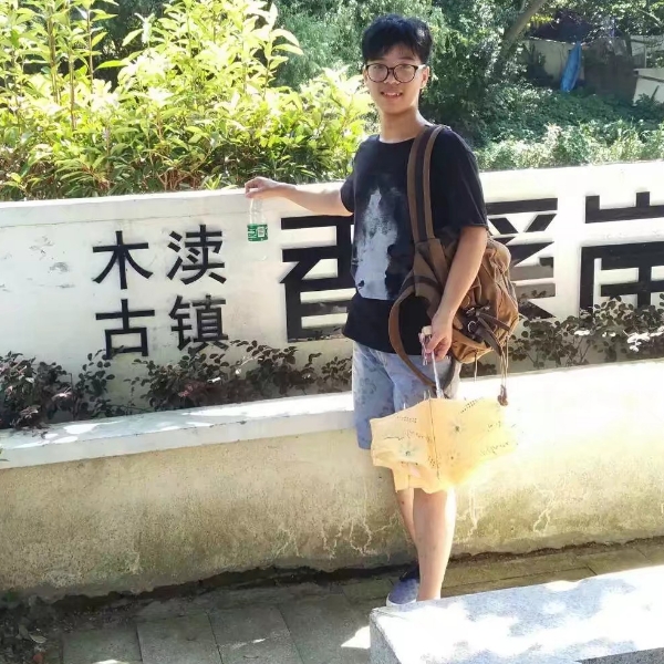 。文小刀的照片
