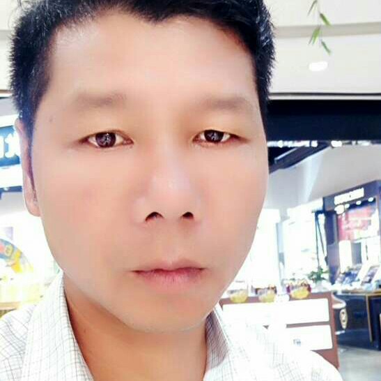 多情挽手纸鹤的照片