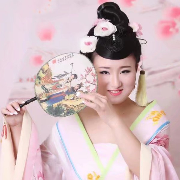 南宫慕斯的照片