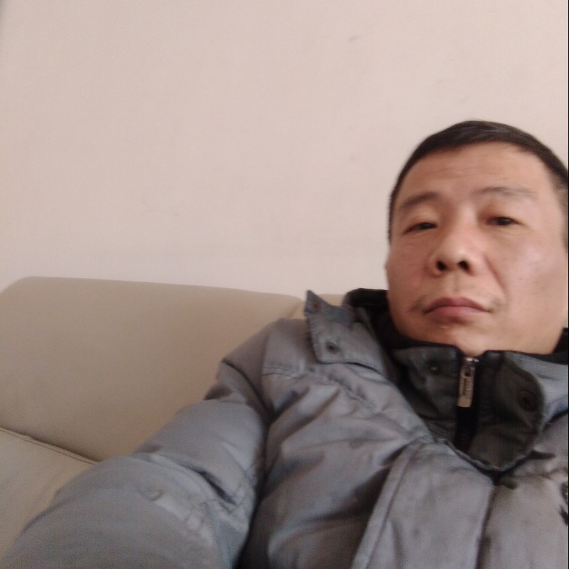 牛牛，有美女？的照片