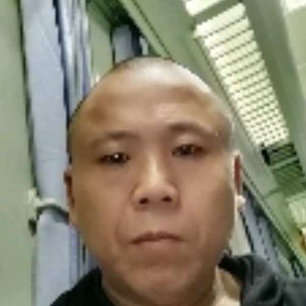 开心打秀发的照片