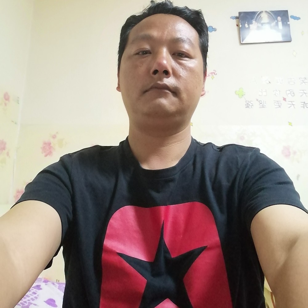 黑胖黑胖的照片