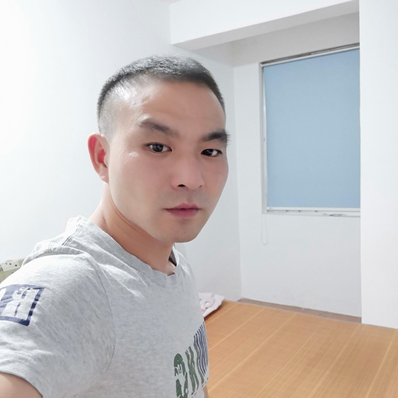 一支烟～～的照片