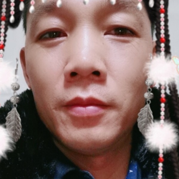 未来凝眸華麗的照片