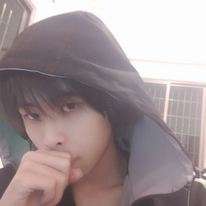 李江饮的照片