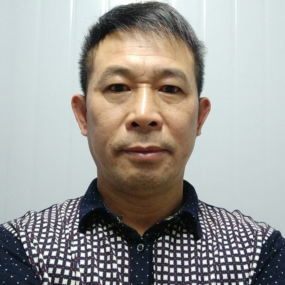 缱绻顺利的照片
