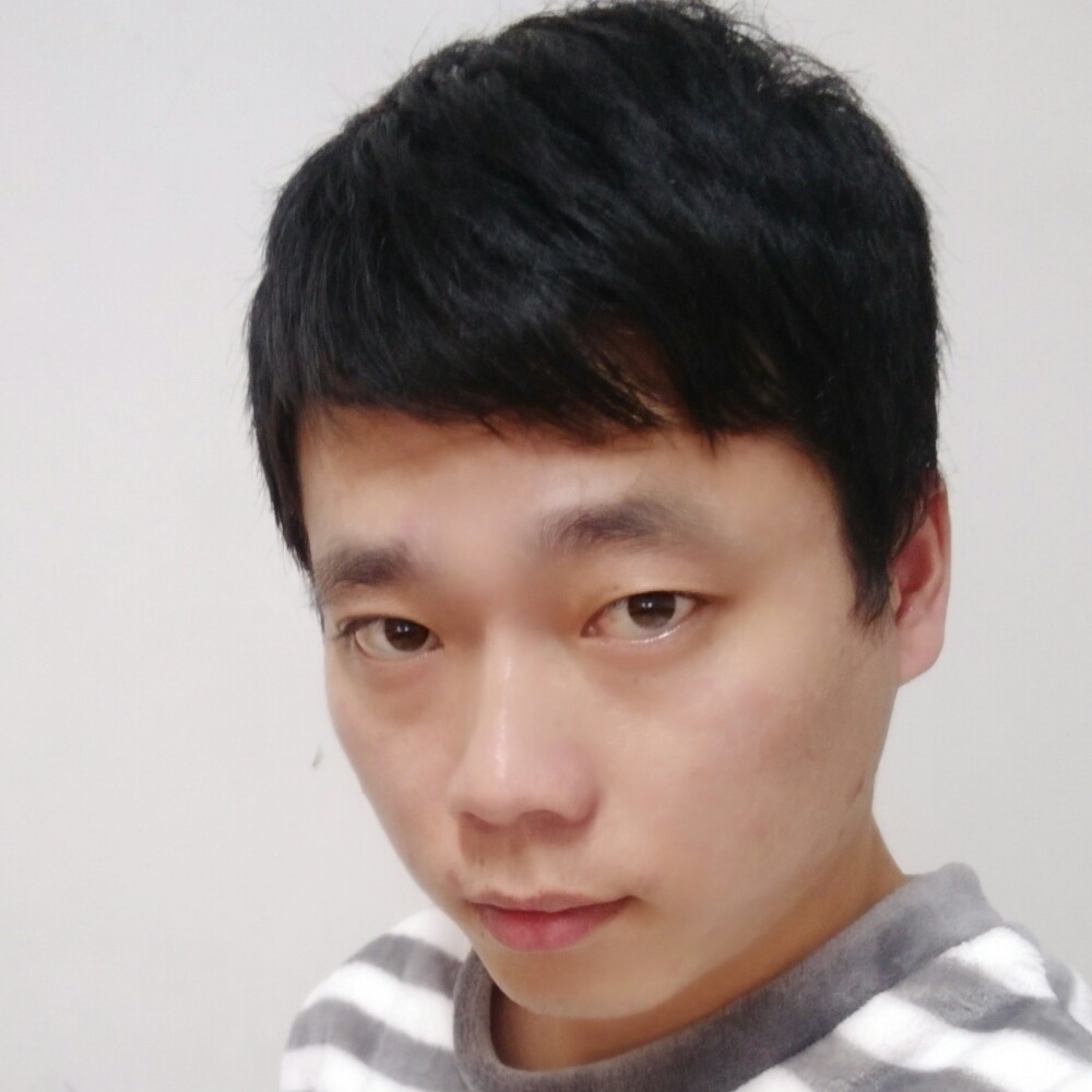 哈喽小姐姐的照片