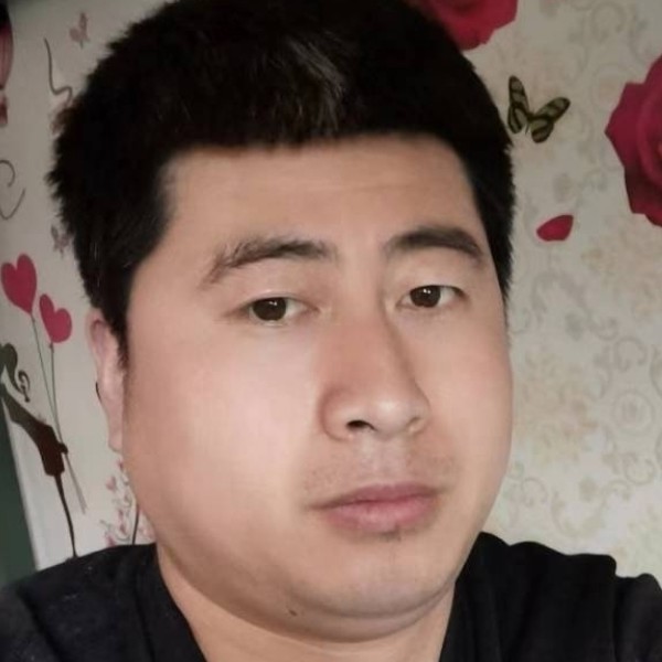 会撒娇回首台灯的照片