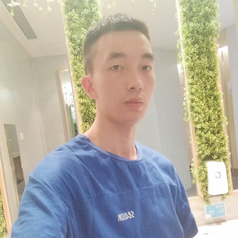 W J 小圆的照片