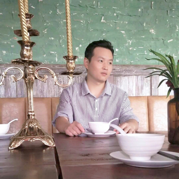 沙南。以南的照片