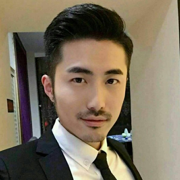 得过且过b1的照片