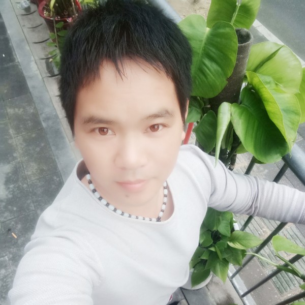 晨逸的照片