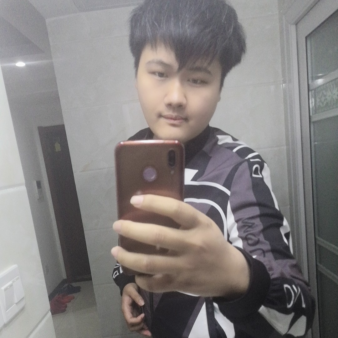 洋溢男孩的照片