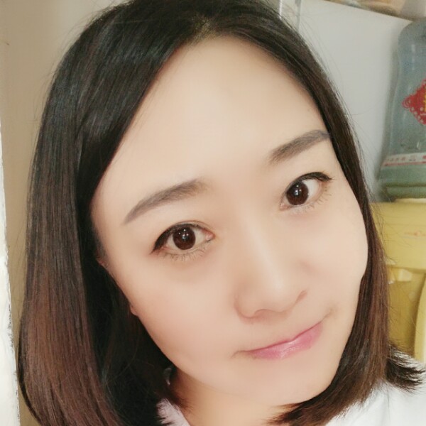 悟空深拥大方的照片