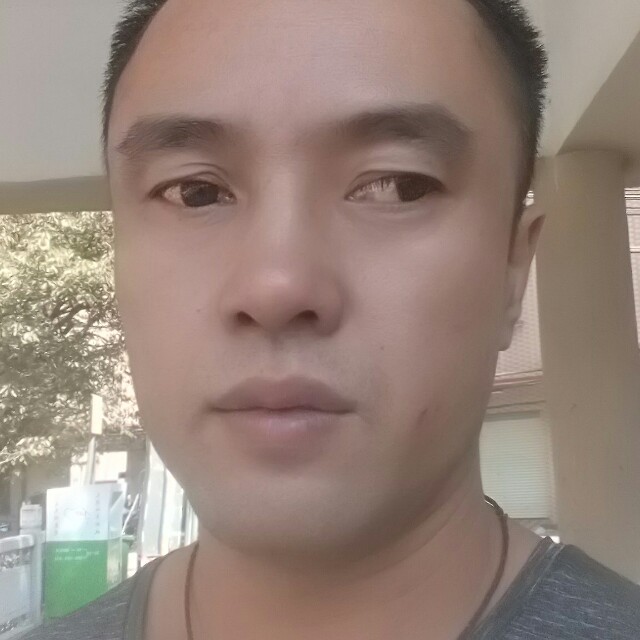 钢铁侠等于无私的照片