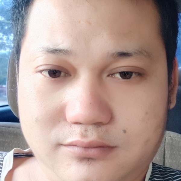 沉静挽手琉璃的照片
