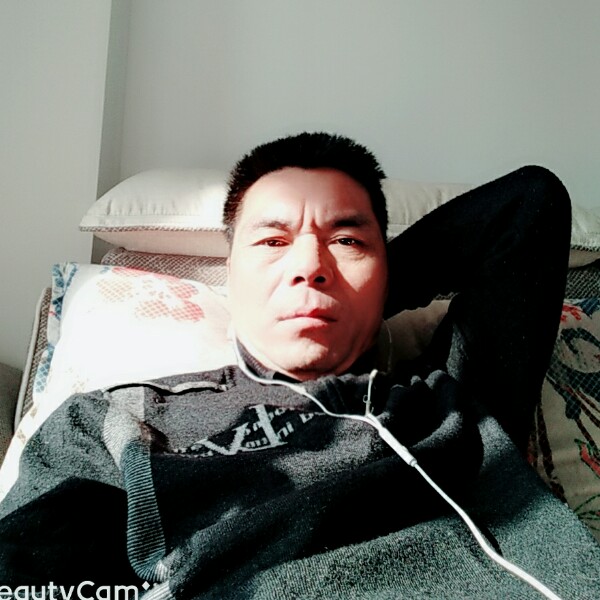 就是不帅的照片