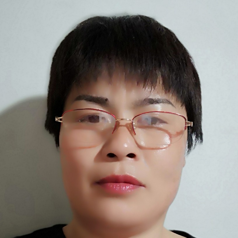 动听黑裤的照片