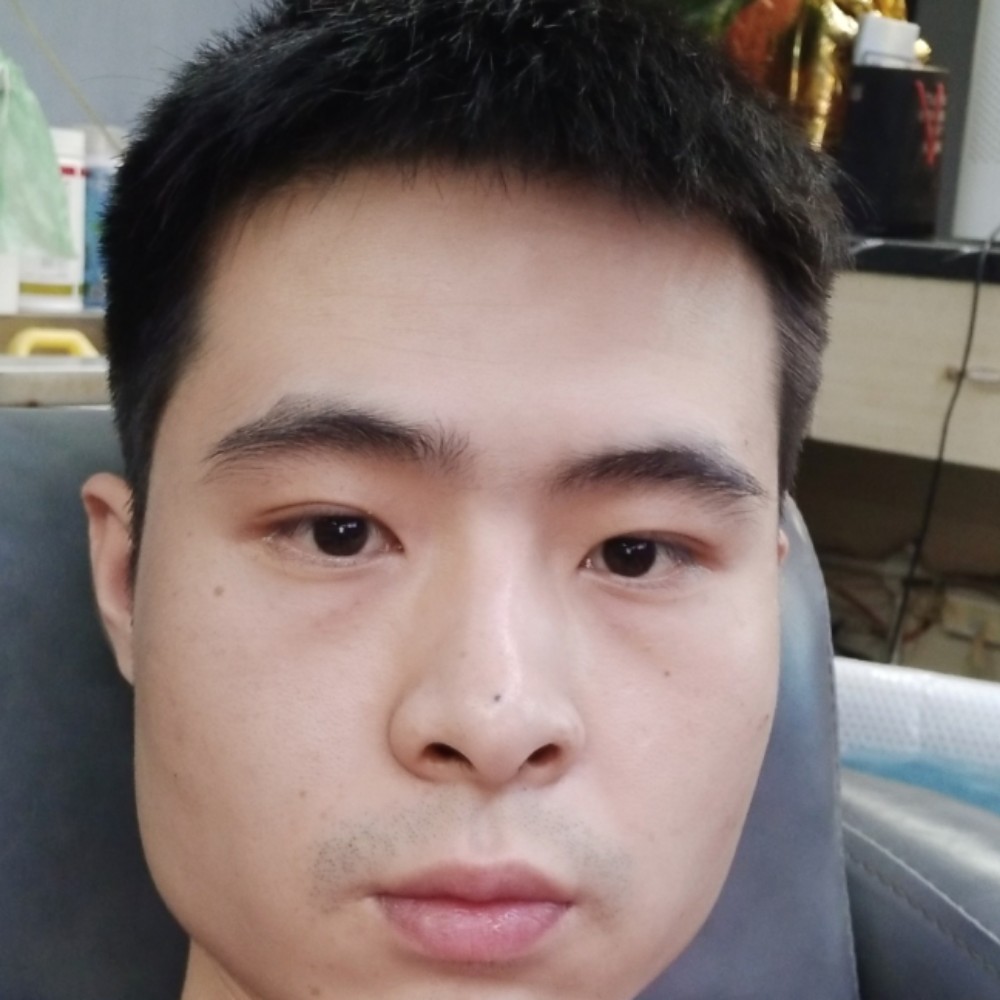 DEN  JIn的照片
