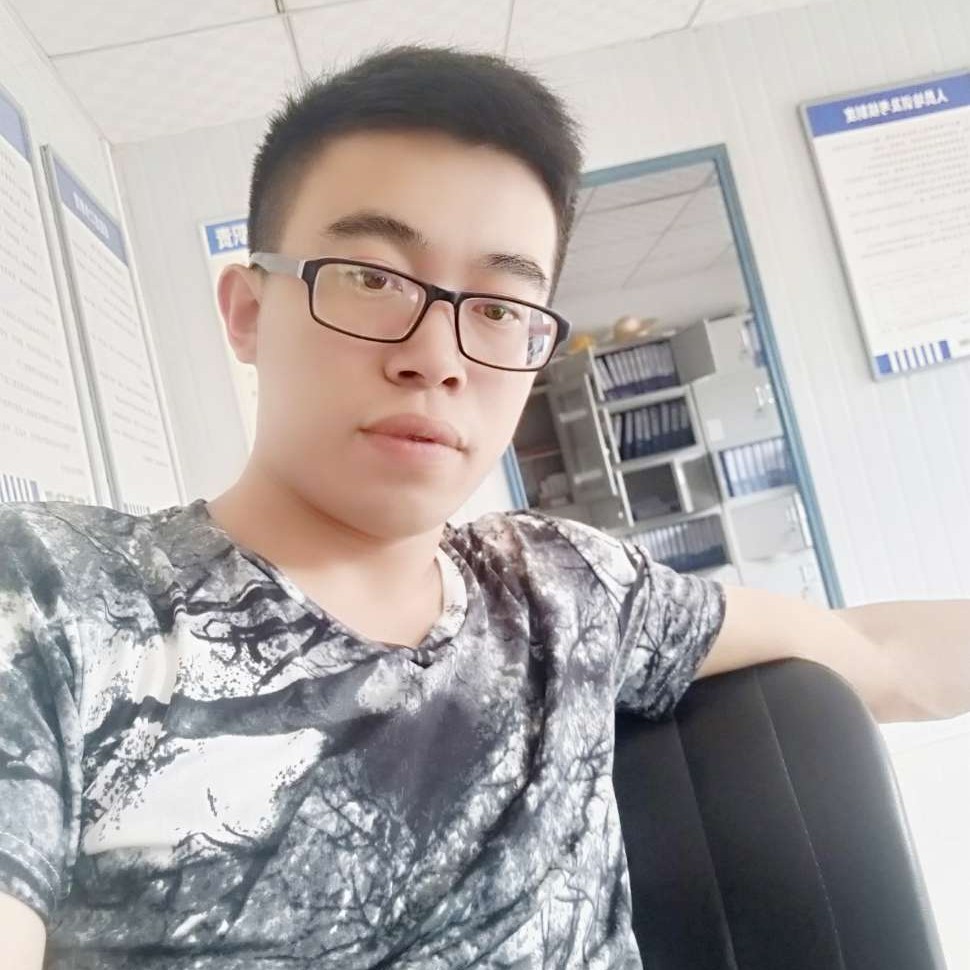 岁月以东念城西的照片