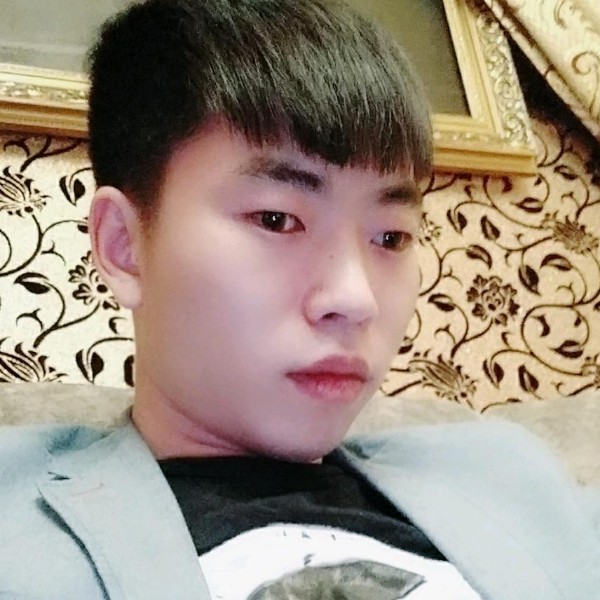 TadeID的照片