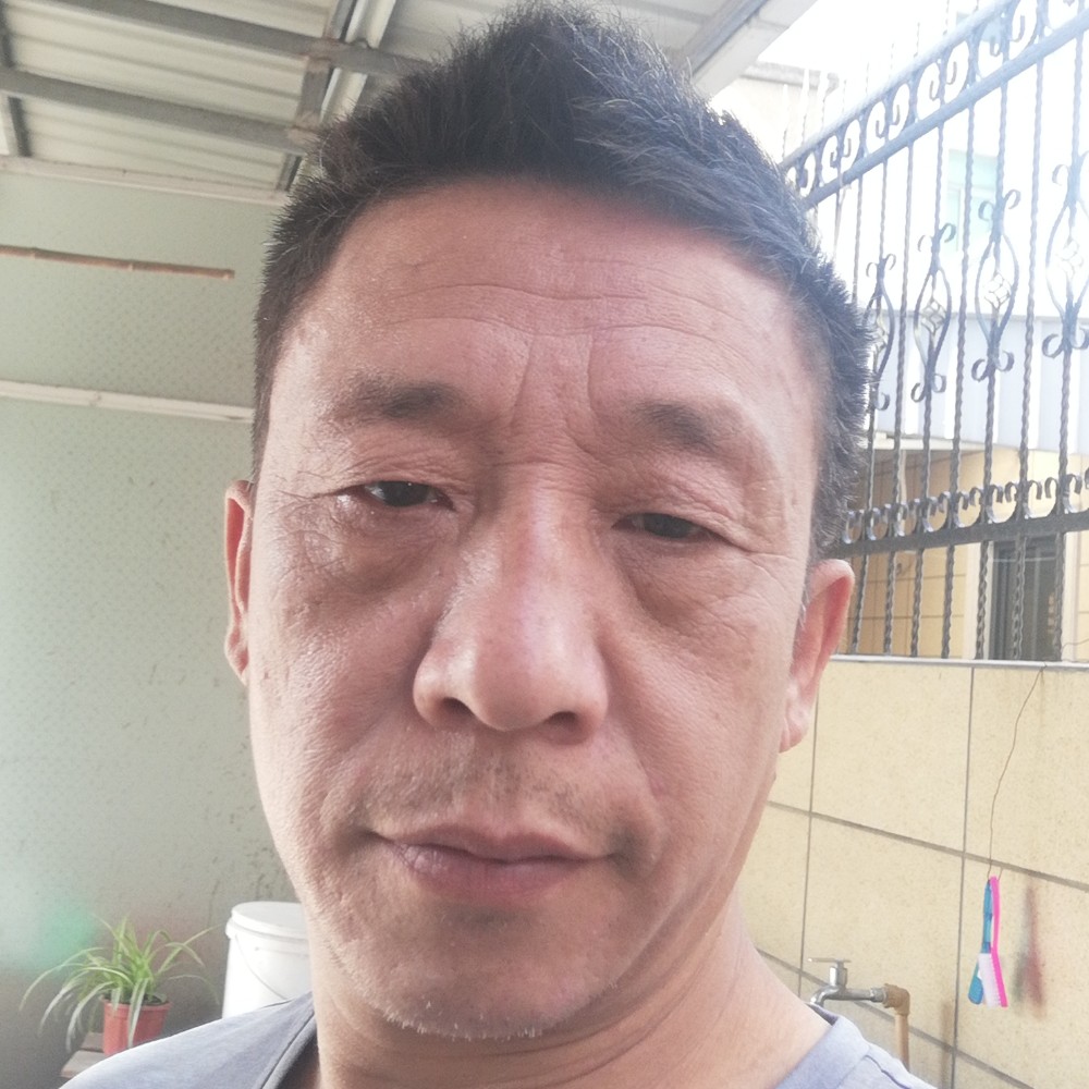 青衫隐形的照片