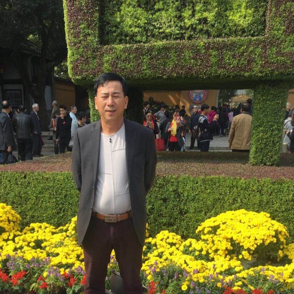 缘金的照片