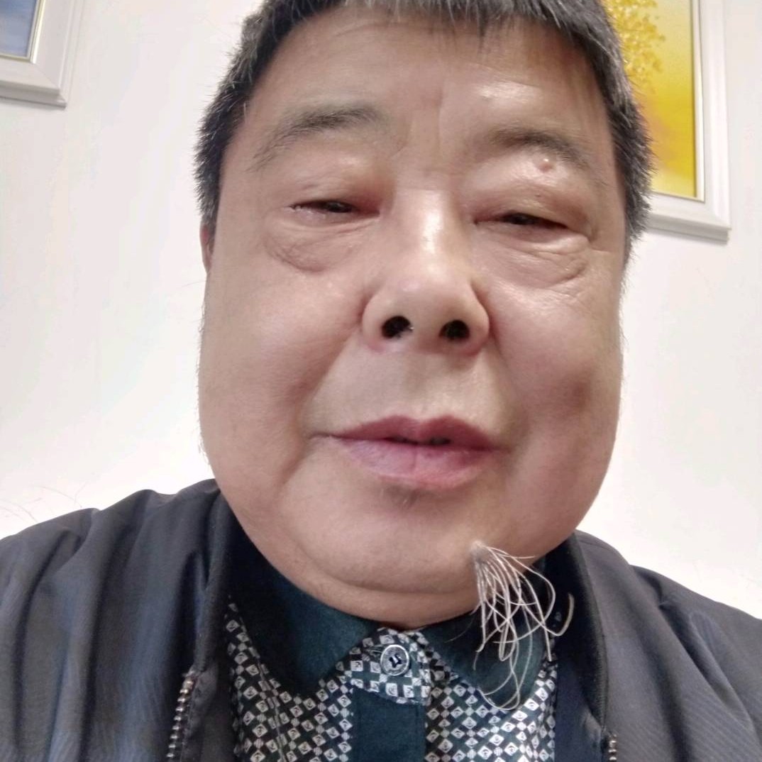 杨运的照片