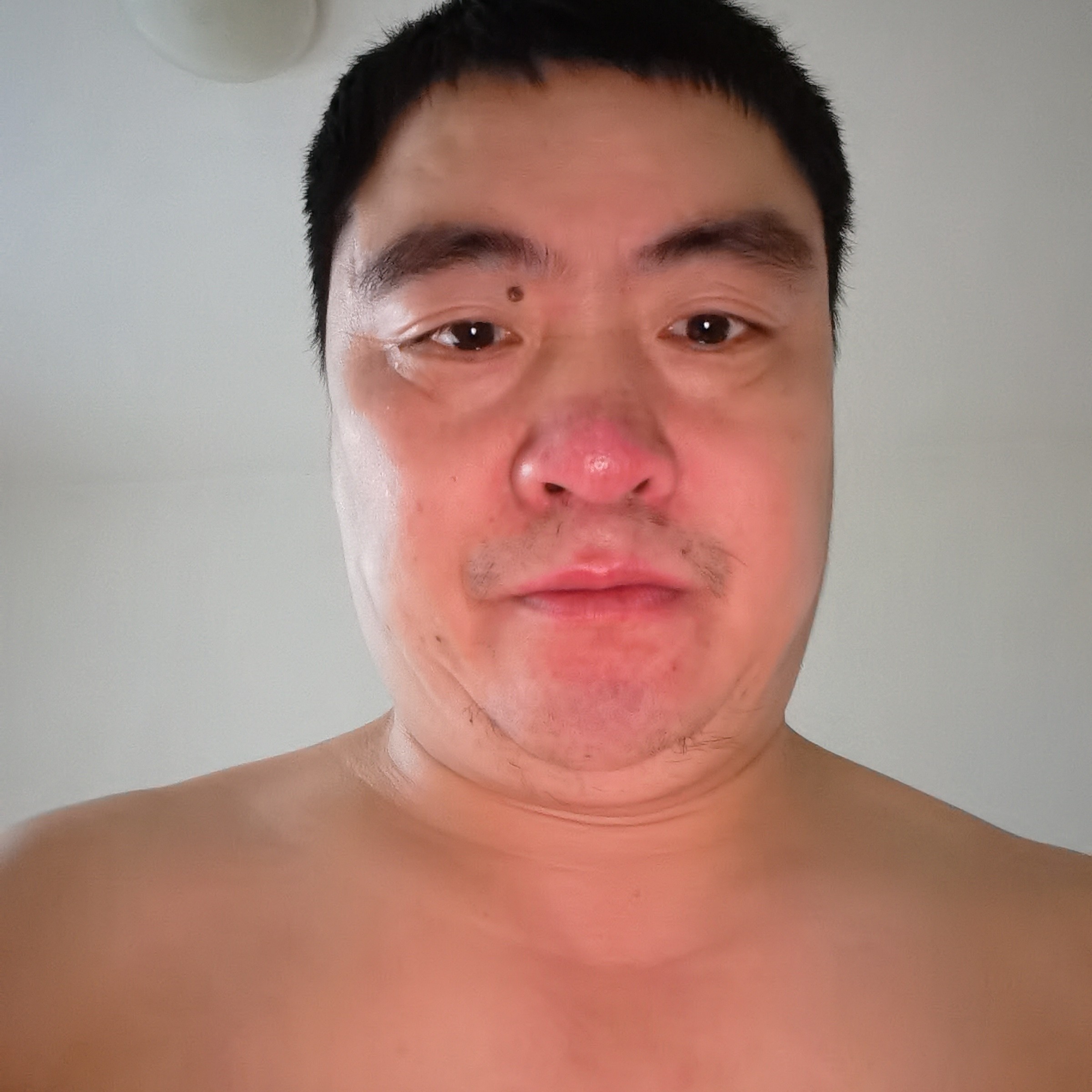 顺利就小伙的照片