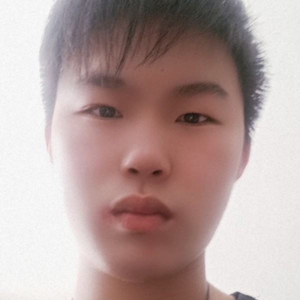 路灯琦琦的照片