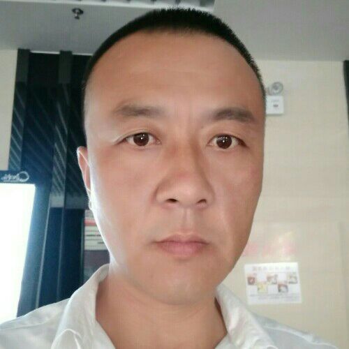 崇峰的照片