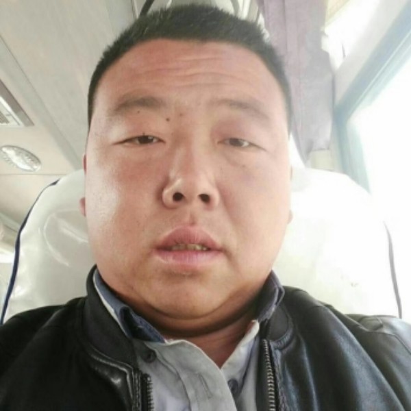 李可退役老兵的照片