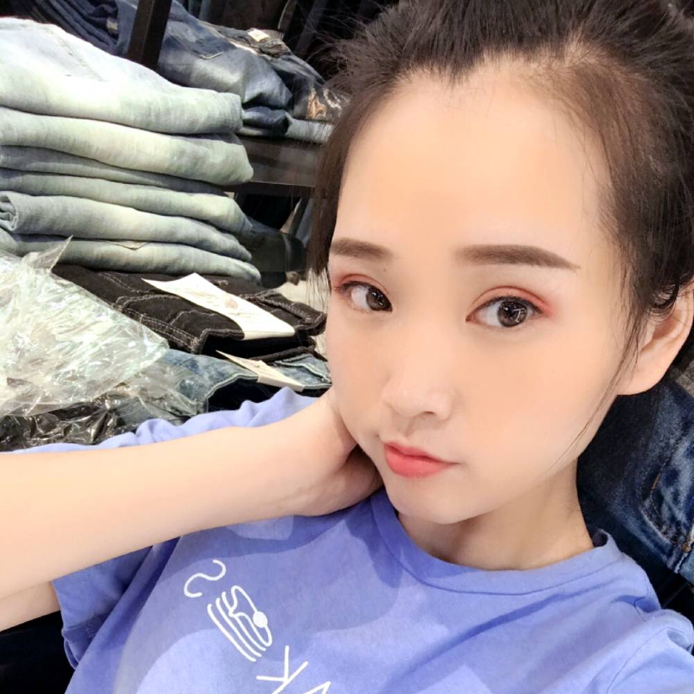 秦妞的照片