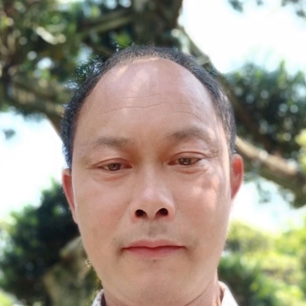 浅陌漫步高高的照片