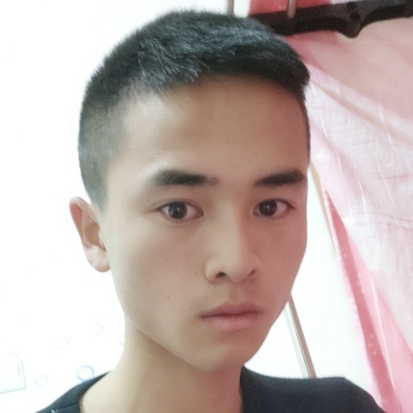 高高保卫帅哥的照片