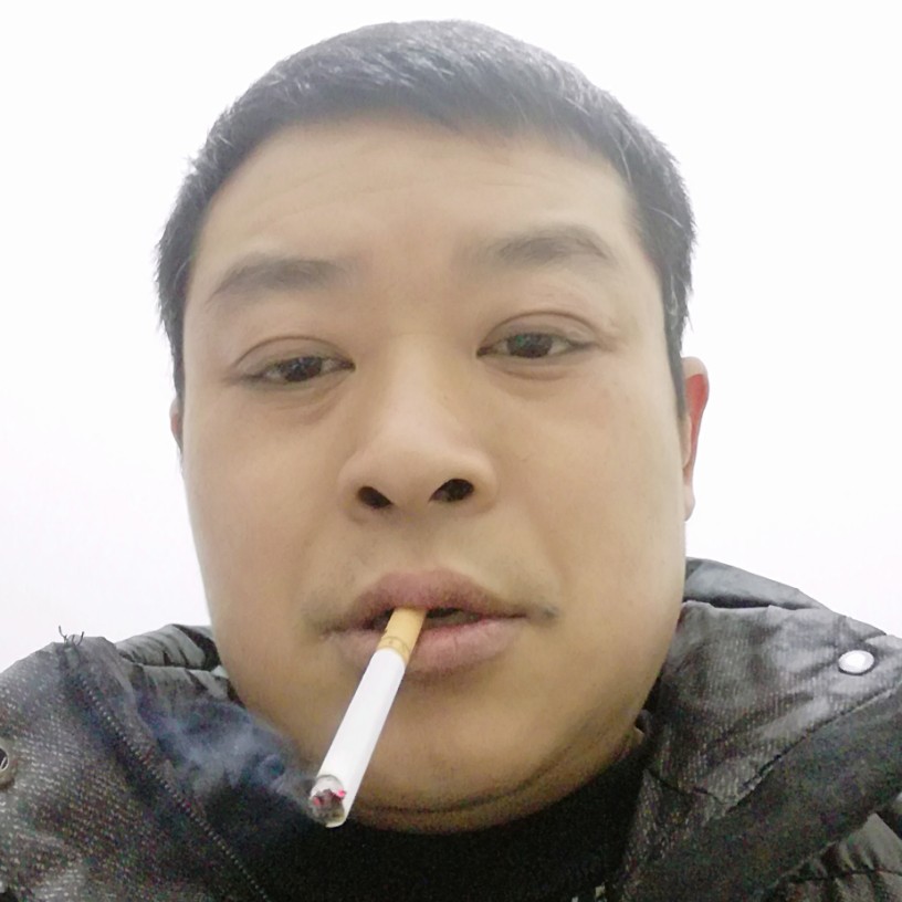斑驳遇見身影的照片