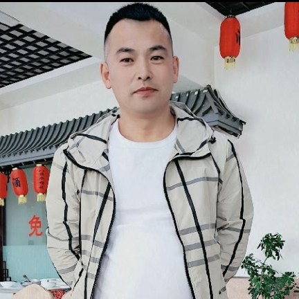 杨智华的照片