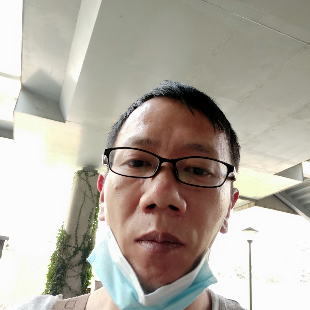 机灵改变红牛的照片