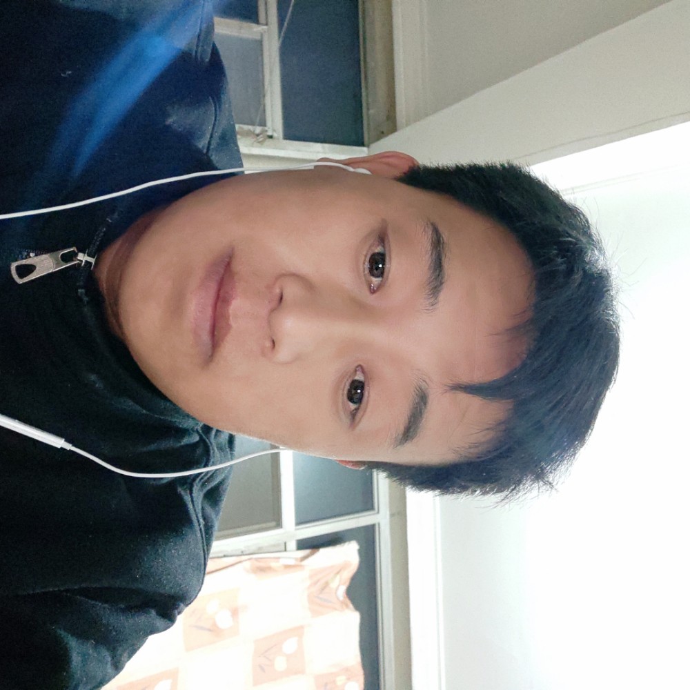 难过黑夜的照片