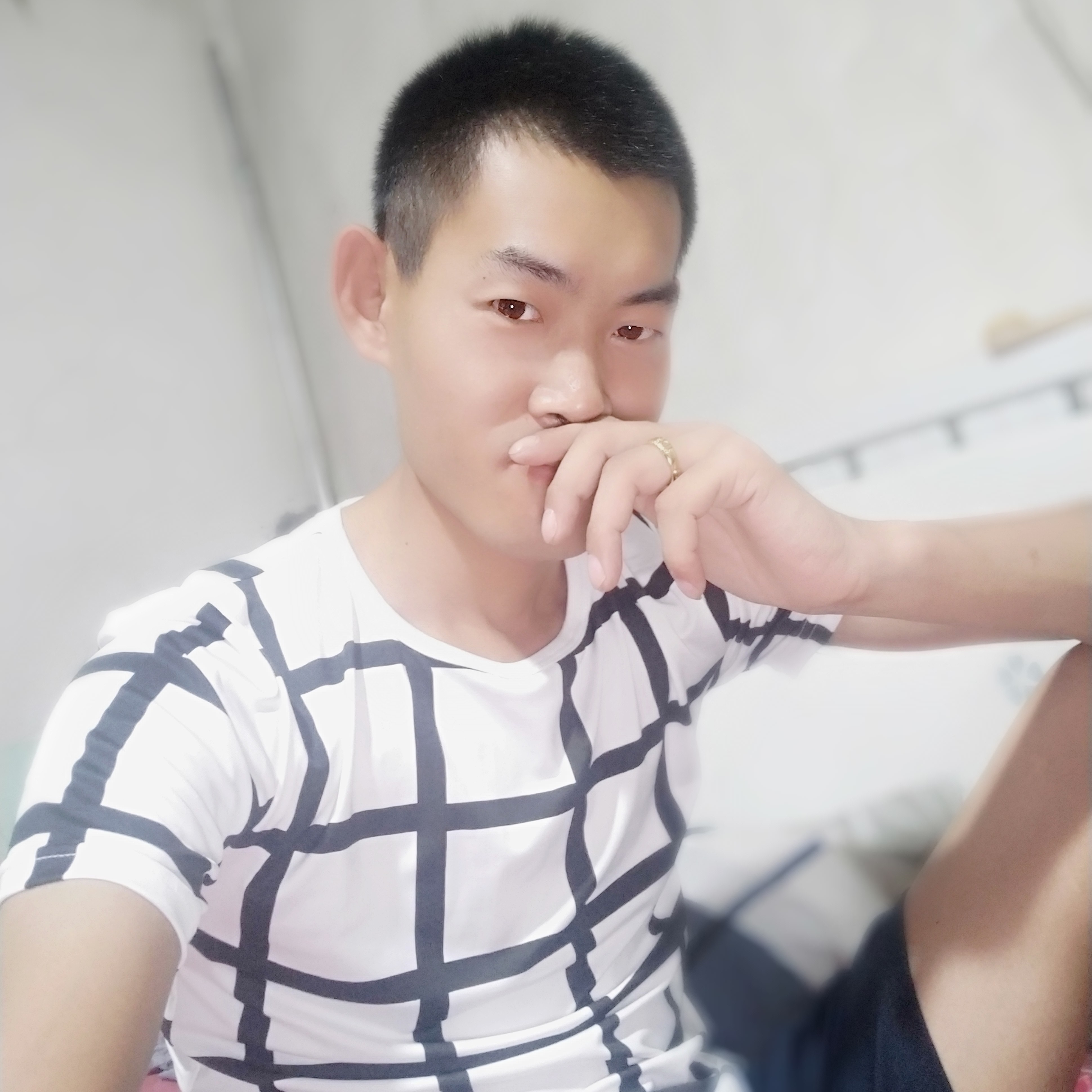 冰淇淋会化的照片